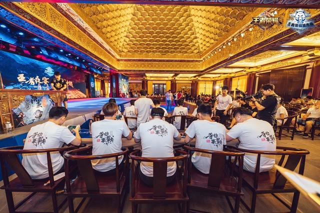 德扑情绪管理：Tilt 才是最大对手。（德扑心态管理：情绪失控才是最大对手）